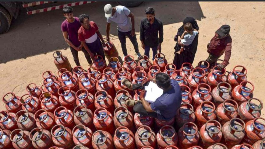 গ্যাস বুকিংয়ের আড়াই দিনের মধ্যে সিলিন্ডার মিলবে, আশ্বাস কেন্দ্রের