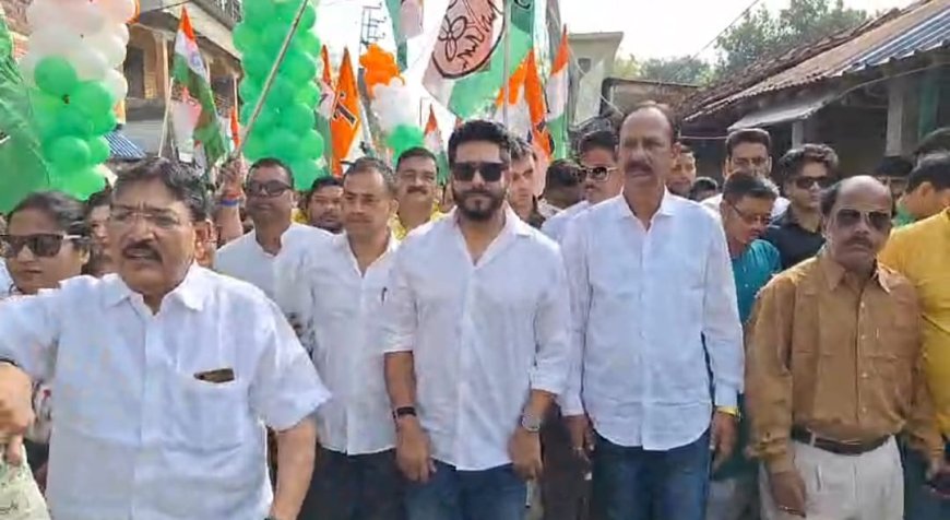 নির্বাচন ঘোষণার পর প্রথম প্রচারে রাজ চক্রবর্তী, ব্যারাকপুরে জনসংযোগে তৃণমূল প্রার্থী