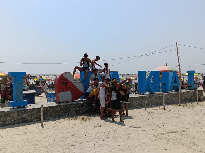 *ঈদের আমেজে ছুটির মেজাজ; দুর্যোগ কাটতেই বকখালিতে পর্যটকদের উল্লাস*