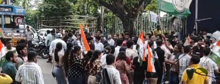 সিইও দফতরের সামনে উত্তেজনা, অভিষেকের আগমনের আগে বিক্ষোভে তৃণমূল কর্মী ও বিএলওরা