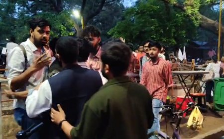 বোলপুরে বিশ্বভারতী বিশ্ববিদ্যালয়ে সংঘর্ষ, ABVP-SFI মুখোমুখি 'ভারত মাতার জয়' স্লোগান ঘিরে উত্তেজনা