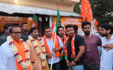 রানাঘাটে রাজনৈতিক পালাবদল!  তৃণমূল ছেড়ে বিজেপিতে যোগ ২০ জনের