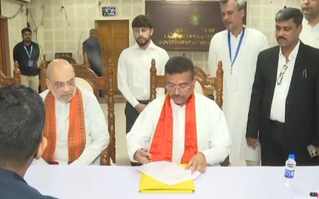 অমিত শাহকে পাশে নিয়ে ভবানীপুরে মনোনয়ন জমা শুভেন্দু অধিকারীর, রোড শোয়ে জমজমাট প্রচার