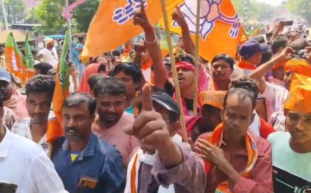 বোলপুরে মনোনয়ন ঘিরে স্লোগান যুদ্ধে উত্তপ্ত পরিবেশ