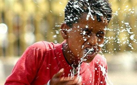 দক্ষিণবঙ্গে আজ গরম ও অস্বস্তিকর আবহাওয়া, কাল থেকে বদলের ইঙ্গিত -বৃহস্পতিবার পর্যন্ত ঝড়-বৃষ্টির পূর্বাভাস