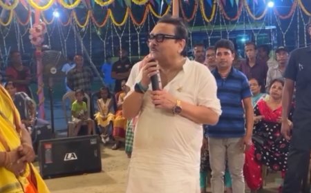 নামকীর্তনে মাতলেন কামারহাটির তৃণমূল প্রার্থী মদন মিত্র