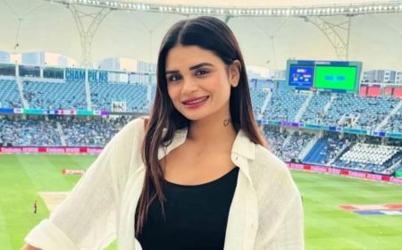 কেকেআরকে নিয়ে রসিকতা করে বিপাকে শ্রেয়সের বোন