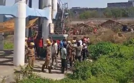 প্রেম ভাঙার যন্ত্রণায় জল ট্যাঙ্কে যুবক, সাংবাদিকের তৎপরতায় রক্ষা পেল প্রাণ