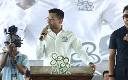 'লক্ষ্মীর ভাণ্ডার দিতে পারলে রাজনীতি ছাড়ব'-হুগলির সভা থেকে বিজেপিকে চ্যালেঞ্জ অভিষেক বন্দ্যোপাধ্যায়ের