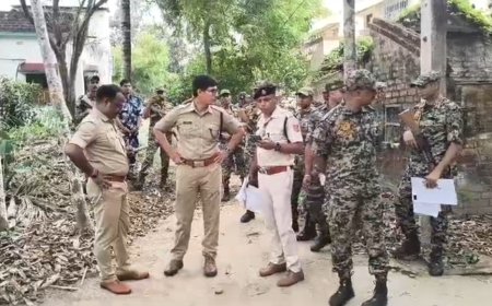 রিগিং রুখতে' কড়া কমিশন, রানাঘাটে ঘরে ঘরে পুলিশ-সিআরপিএফের সতর্কবার্তা