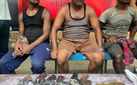 ভোটের মুখে খাস কলকাতায় অস্ত্র উদ্ধার, STF-এর অভিযানে চাঞ্চল্য