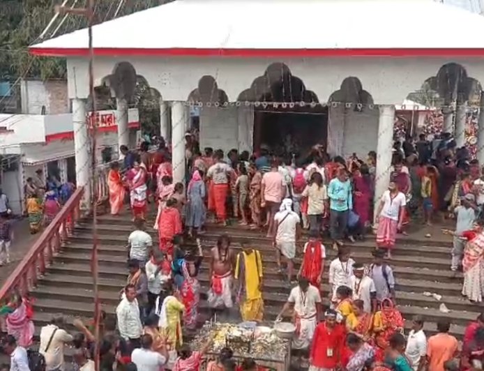 বৌদি-ননদের লড়াইয়ে জমজমাট বাগদা, মুখোমুখি ঠাকুর পরিবারের দুই প্রার্থী