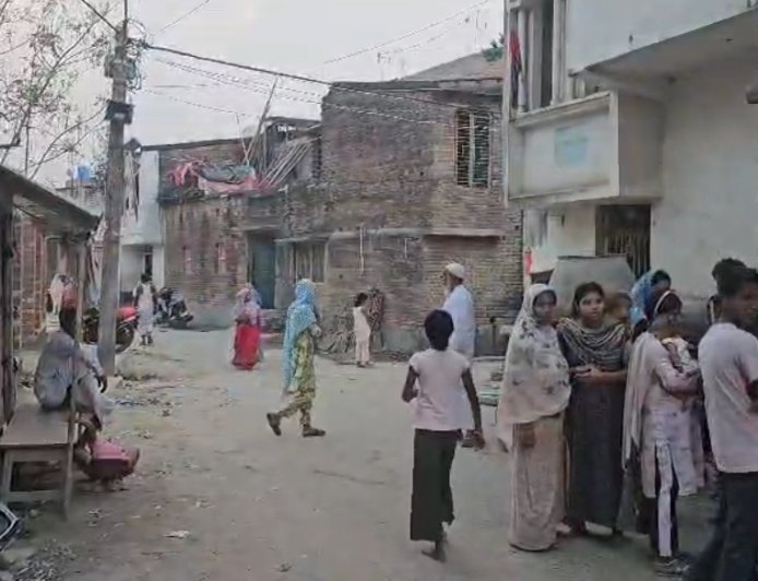 কালিয়াচকে প্রকাশ্যে গুলি, দুই যুবককে খুনের চেষ্টা; চাঞ্চল্য এলাকায়