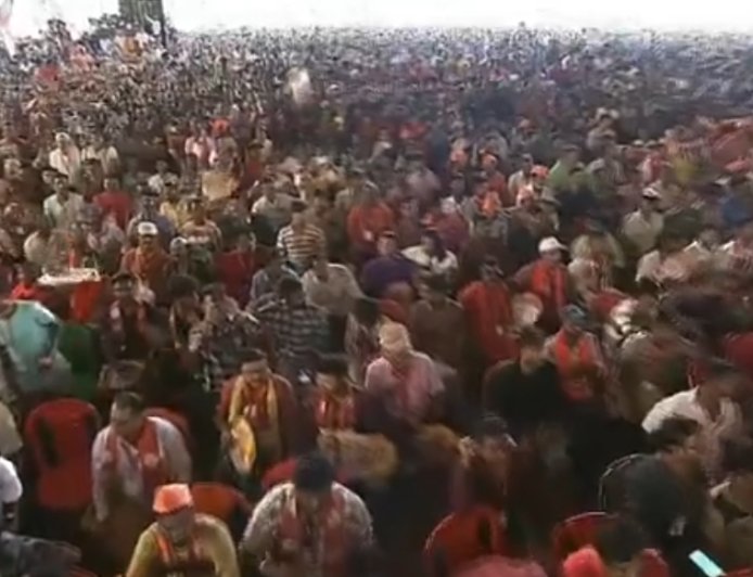 '৬ গ্যারেন্টি' থেকে অনুপ্রবেশ ইস্যু-ত্রিমুখী সভায় মোদির আক্রমণ-প্রতিশ্রুতির ঝড়