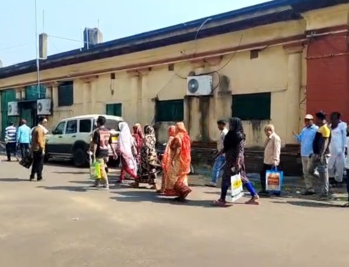 বিচারাধীন অবস্থায় হাজার ভোটার, জেলা শাসকের দ্বারস্থ পশ্চিম মেদিনীপুরে উদ্বেগ