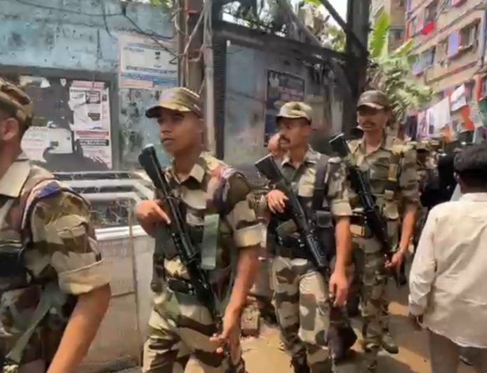 ভোটার সচেতনতা কর্মসূচিতে কলকাতা পুলিশের শীর্ষ কর্তাদের অংশগ্রহণ