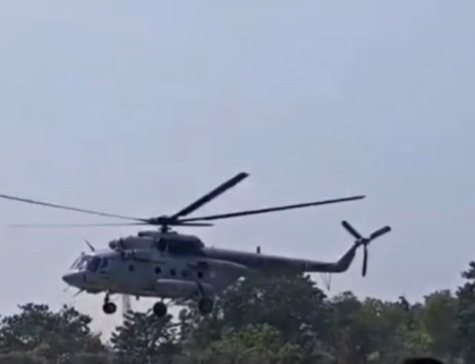 বায়ুসেনার হেলিকপ্টারে ভোেট পরিস্থিতি পর্যবেক্ষণ সিইও মনোজ কুমার আগরওয়ালের