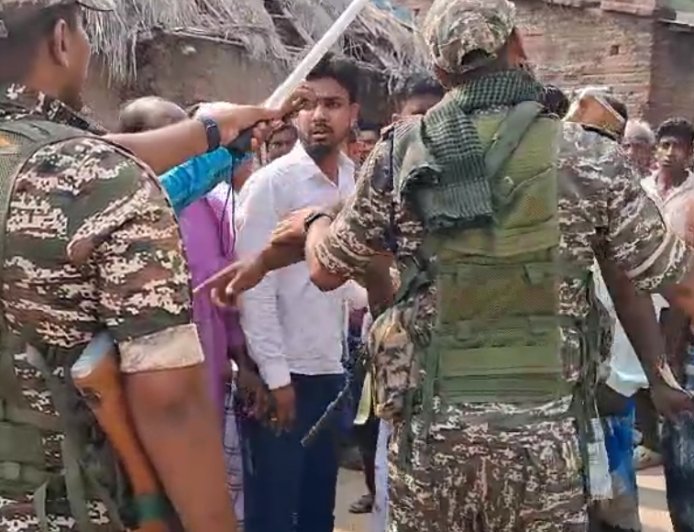 দুবরাজপুরে উত্তেজনা, CRPF-এর উপর ইটবৃষ্টির অভিযোগ
