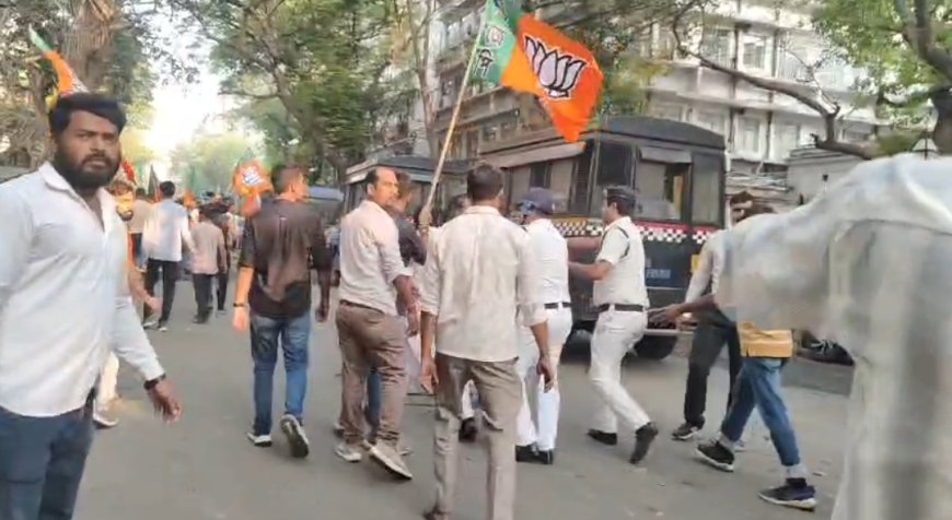 নির্বাচন কমিশনের দফতরের সামনে তুমুল উত্তেজনা, মুখোমুখি বিজেপি-তৃণমূল