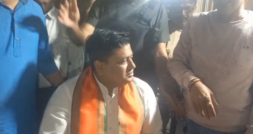 ধূপগুড়িতে চায়ের আড্ডায় সুকান্ত মজুমদার, তৃণমূল প্রার্থীকে কটাক্ষ কেন্দ্রীয় মন্ত্রীর