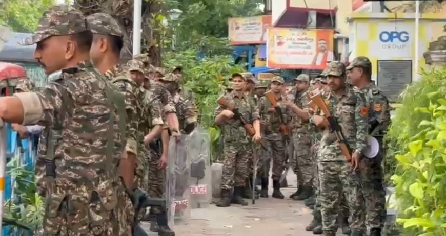 ভবানীপুরে কেন্দ্রীয় বাহিনীর রুট মার্চ, শান্তিপূর্ণ ভোটের বার্তা ডিইও-র