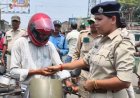 মেছেদায় ট্রাফিক সচেতনতা কর্মসূচি, হেলমেটহীন চালকদের জরিমানা ও সচেতনতার বার্তা