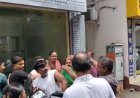বেলেঘাটায় উত্তেজনা, প্রোমোটার ঘনিষ্ঠকে মারধরের অভিযোগ