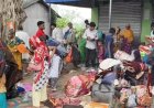 আবারও স্বরূপনগরের হাকিমপুর সীমান্তে ভিড়, বাংলাদেশে ফিরতে জড়ো শতাধিক বাংলাদেশি নাগরিক