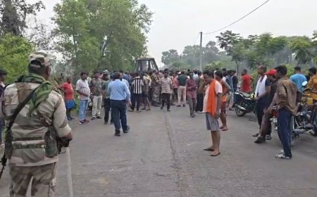 ইসিএলের হাইড্রা গাড়ির ধাক্কায় মৃত্যু সাইকেল আরোহীর, মৃতদেহ রেখে বিক্ষোভ স্থানীয়দের