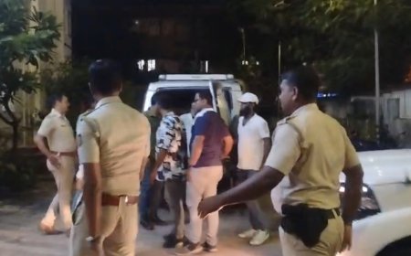 পুলিশের জালে বারাসাতের কাউন্সিলর অরুণ ভৌমিক, উত্তপ্ত রাজনৈতিক মহল