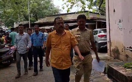 কাটমানি ও প্রাণনাশের হুমকির অভিযোগে জেলা পরিষদের কর্মাধ্যক্ষ-সহ তিনজন গ্রেফতার, আদালতে পেশ বালুরঘাটে