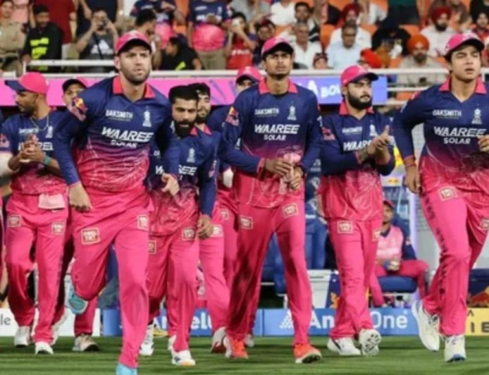 আইনি বিপাকে বৈভবদের দল