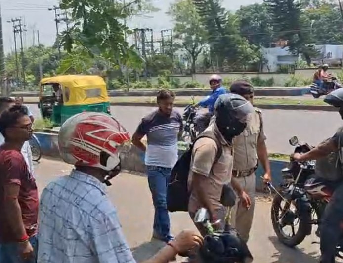 অনলাইন পেমেন্টের নামে প্রতারণা, আসানসোলে অভিযুক্ত গ্রেপ্তার