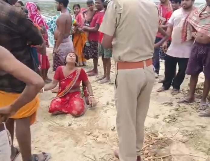 নদীতে স্নান করতে নেমে নিখোঁজ দুই নাবালক, চাঞ্চল্য পুরাতন মালদায়