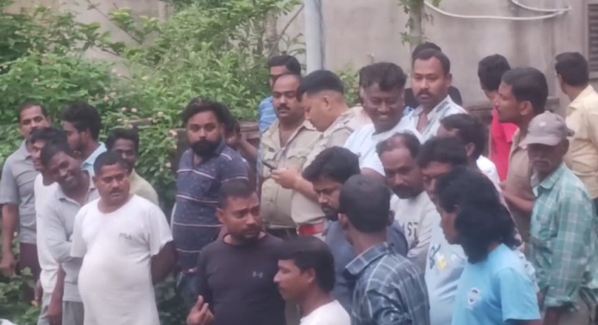 পুকুরে ভাসছে পচাগলা দেহ, সকালেই চাঞ্চল্য দুর্গাপুরে