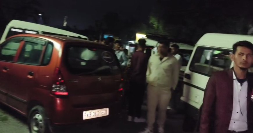 বৌভাতের পথে কন্যাযাত্রীদের গাড়িতে হামলা, রড-বাঁশে ভাঙচুর-আহত ৫, চাঞ্চল্য বানারহাটে