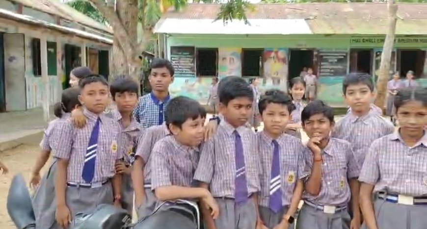 ধলাই জেলায় হাইস্কুলগুলিতে বন্ধ কম্পিউটার শিক্ষা, ছাঁটাই শিক্ষক-শিক্ষিকাদের ক্ষোভ