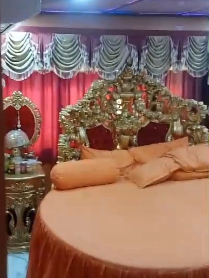 তৃণমূল আশ্রিত দুষ্কৃতীর খোঁজে  পুলিশের অভিযান, বেসমেন্টে বিলাসবহুল আস্তানার ভিডিও ভাইরাল