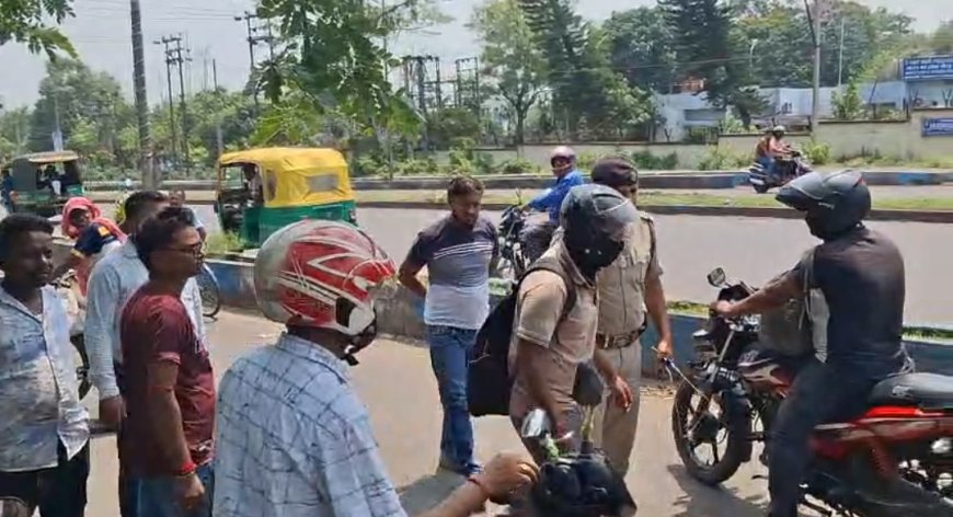 অনলাইন পেমেন্টের নামে প্রতারণা, আসানসোলে অভিযুক্ত গ্রেপ্তার