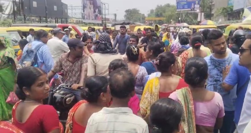 ব্যান্ডেলে মিনাক্ষী মুখার্জির মিছিল আটকানোকে ঘিরে উত্তেজনা