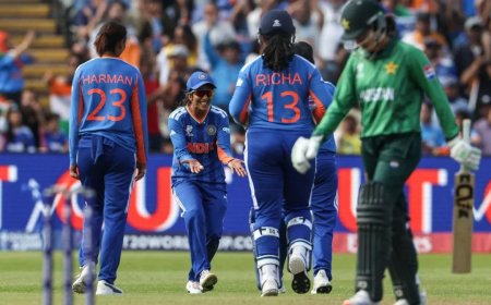 জরিমানার কোপে পাকিস্তান মহিলা দল