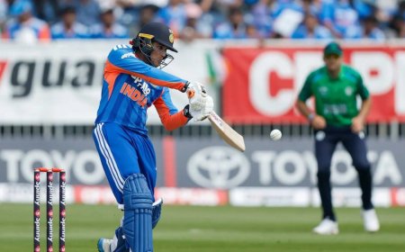 আয়ারল্যান্ডের বিরুদ্ধে লজ্জার হার শ্রেয়সদের