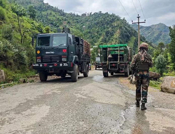 কাশ্মীরে রাজৌরির ভয়ংকর বিস্ফোরণ, আহত ৩ জওয়ান