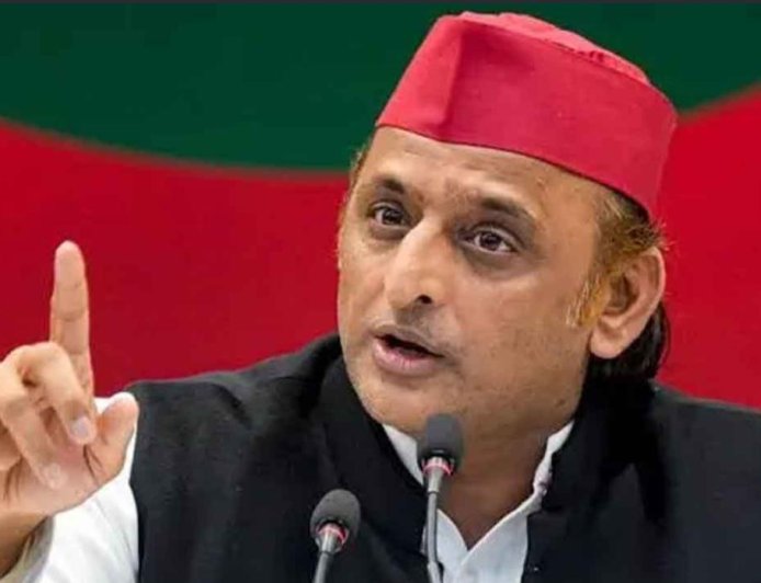 ‘দলে সাহসী লোক চাই, যাঁরা ঘাবড়ান, তাঁরাই পালান’, ভাঙনের তত্ত্ব উড়িয়ে দাবি অখিলেশের