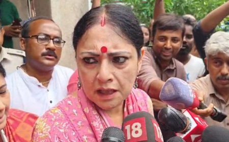 সূর্যপুর নাবালিকাকে ধর্ষণ করে খুনের নাবালিকার বাড়িতে মঙ্গলবার যান রাজ্যের মন্ত্রী অগ্নিমিত্রা পাল
