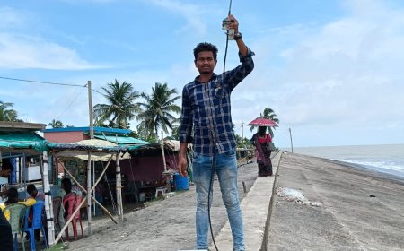 মাঝসমুদ্র থেকে উধাও 'ওয়েভরাইডার বয়া'! কাকদ্বীপ-বকখালিতে হন্যে হয়ে খুঁজছেন বিজ্ঞানীরা