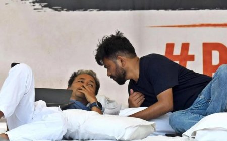 শিক্ষামন্ত্রীর পদত্যাগের দাবিতে টানা ১৪ দিন অনশন সোনমের