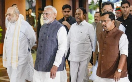 'প্রশ্ন ফাঁস মহাপাপ, আটকানোর দায়িত্ব গোটা দেশের’, নিট-কাণ্ডে প্রথমবার মুখ খুললেন মোদী