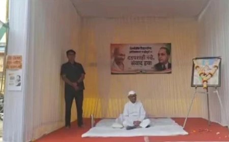 ছাত্রদের সমর্থনে এবার আন্দোলনে আন্না হাজারে
