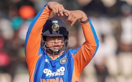 অবশেষে টি-টোয়েন্টি জিতল শ্রেয়সের ভারত, প্রথম আন্তর্জাতিক অর্ধশতরান বৈভবের